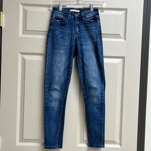 Kan Can Skinny Jeans